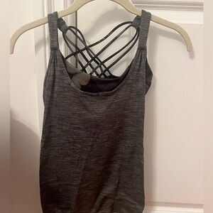 Lululemon tank top